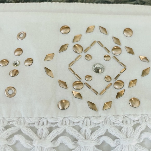 Hollister White Crochet Mini Skirt Size 00 Junior - Picture 10 of 15